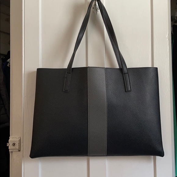 Vince Camuto black bag with grey stripe - Picture 2 of 7